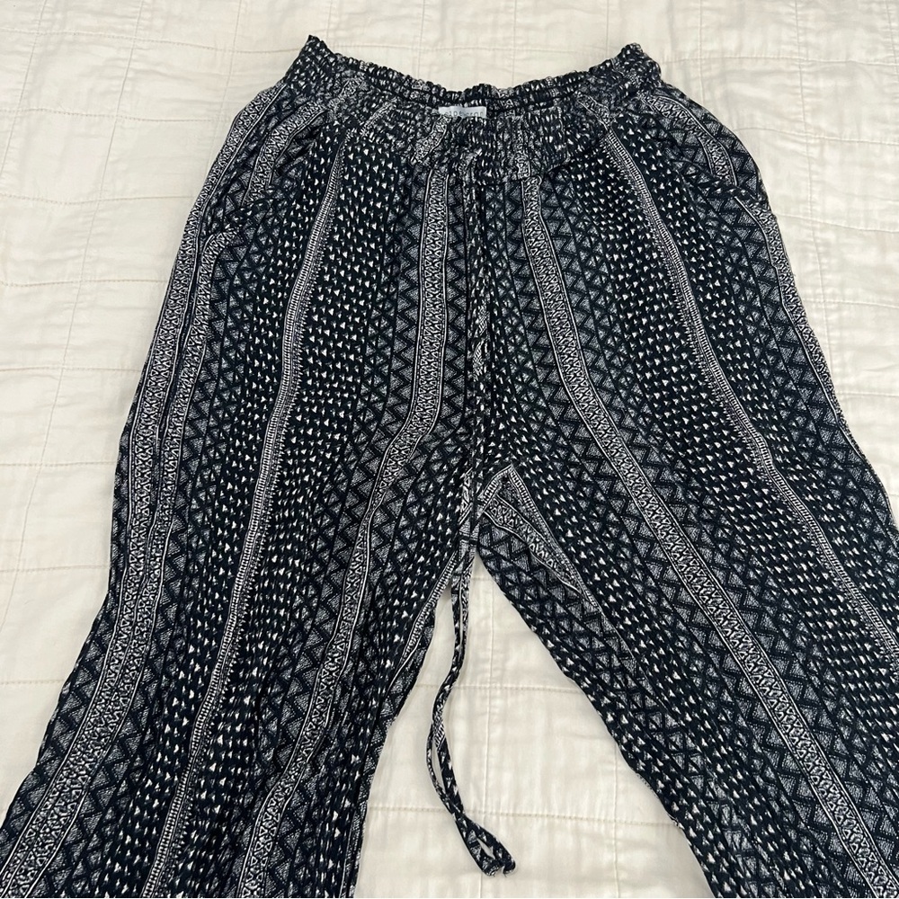 Paper Crane 2 Piece Black Set Size Small - Picture 15 of 16